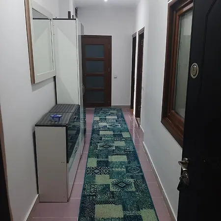 Mamaia شقة
